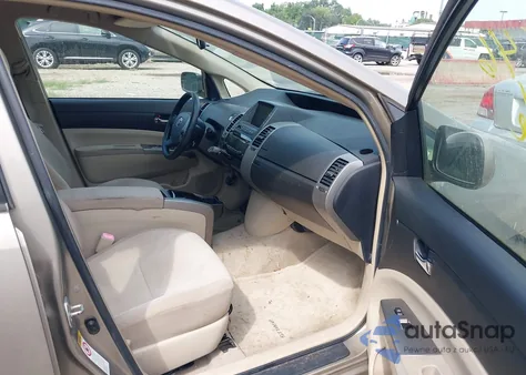 2005 Toyota Prius from USA, damaged, VIN JTDKB20U853041404